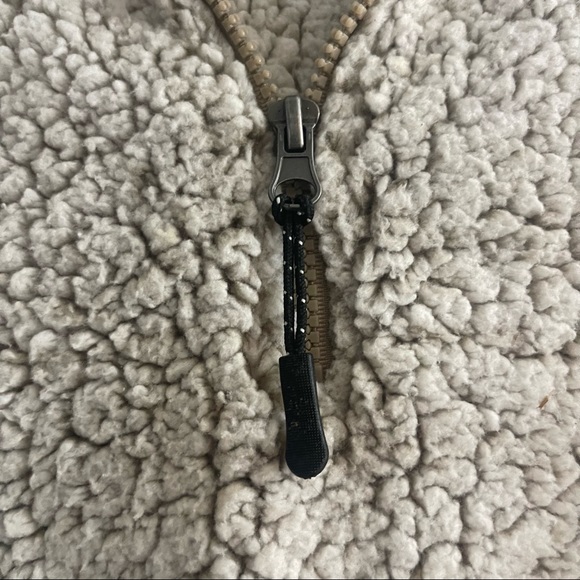 Pullover Jacket - Picture 4 of 6